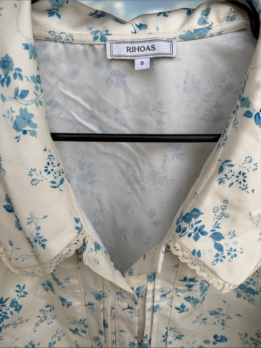 RIHOAS Cream Blouse with Blue Floral Print - Picture 3 of 5